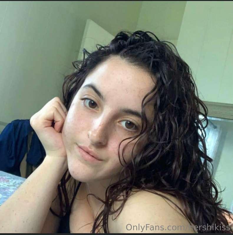 Here's to the start of a new week 💞