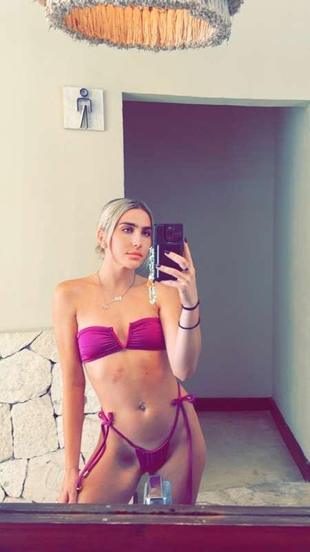 Take me to the beach🥰