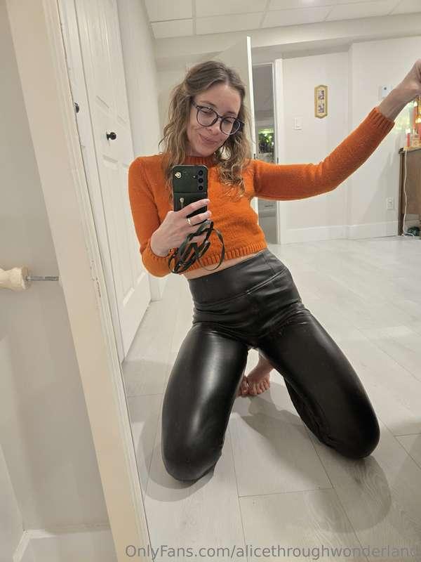 New leather pants and i was gifted some new pj/yoga/exercise..