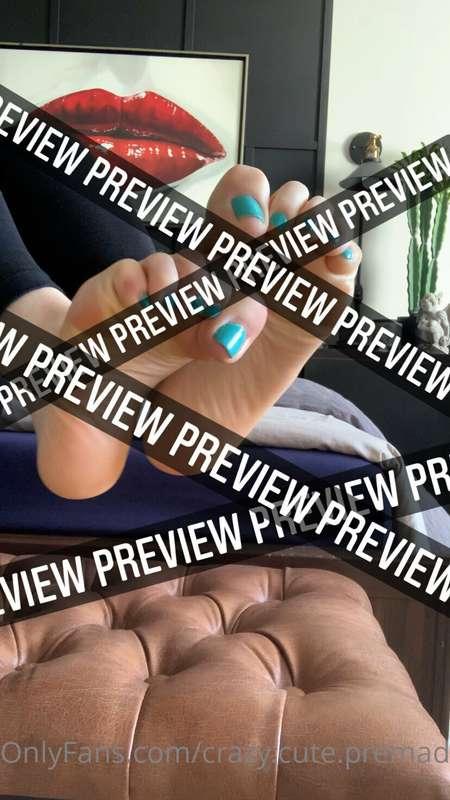 Preview of last video! Nothing but endless soles and sooo mu..