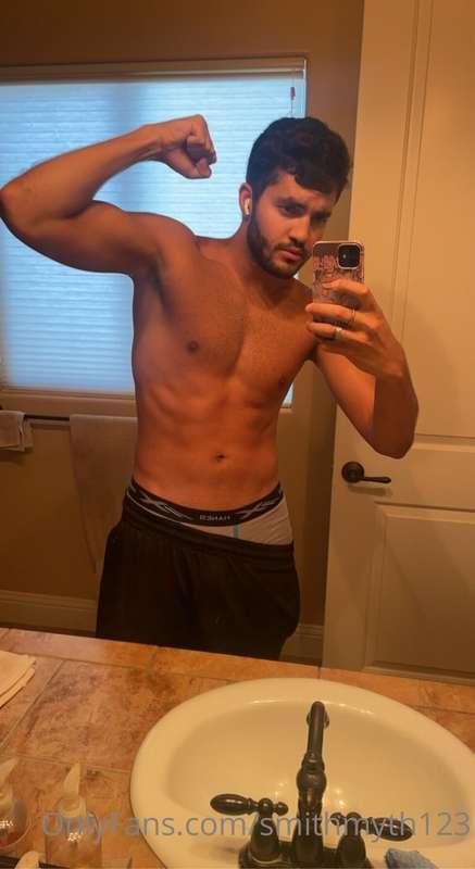 Tryna bulk up🥵💪🏽