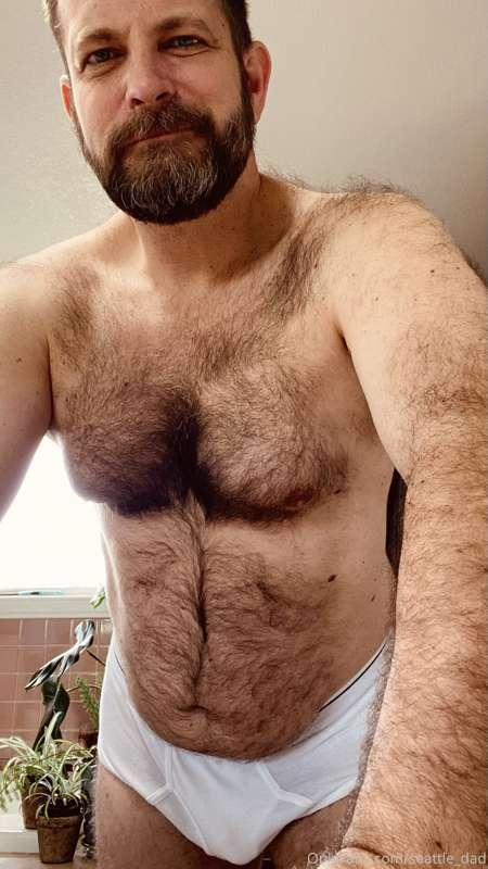 Here’s some bear Beef for you. 🐻😈😘