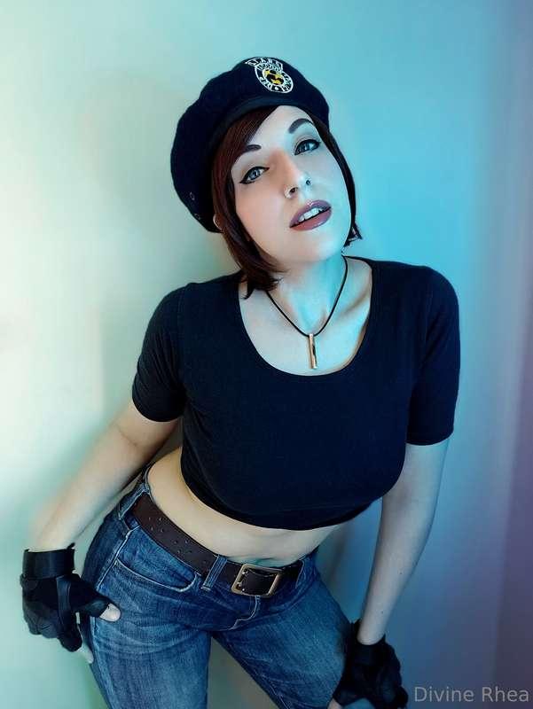 Happy Hump Day!  Here's a brand new Jill set with one of her..