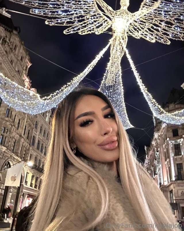 Night out 🤗🤩Would youu join mee babe? 