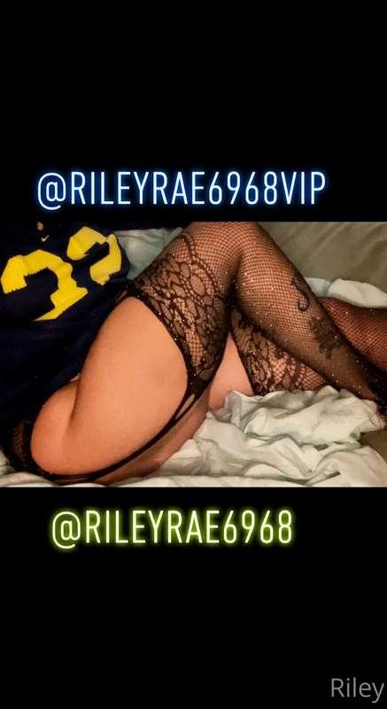 Waiting for you on my vip page 💋
https://onlyfans.com/rileyr..