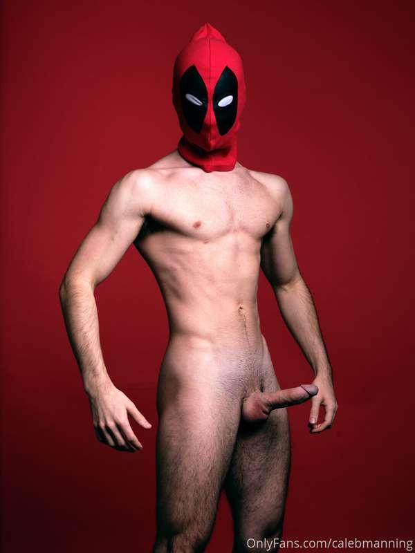 Did someone say they needed a super cocked hero? 😉 Photo by:..