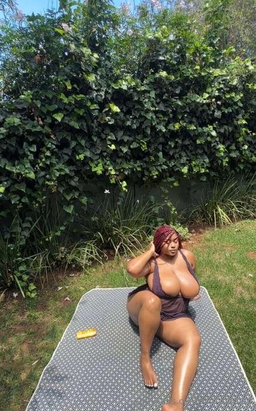 Outdoor fun NEVER hurt nobody 🌞💧🌬️See @taste-kimtiddies 