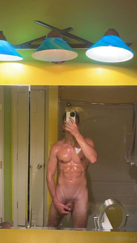 loverboybrad0 image #1