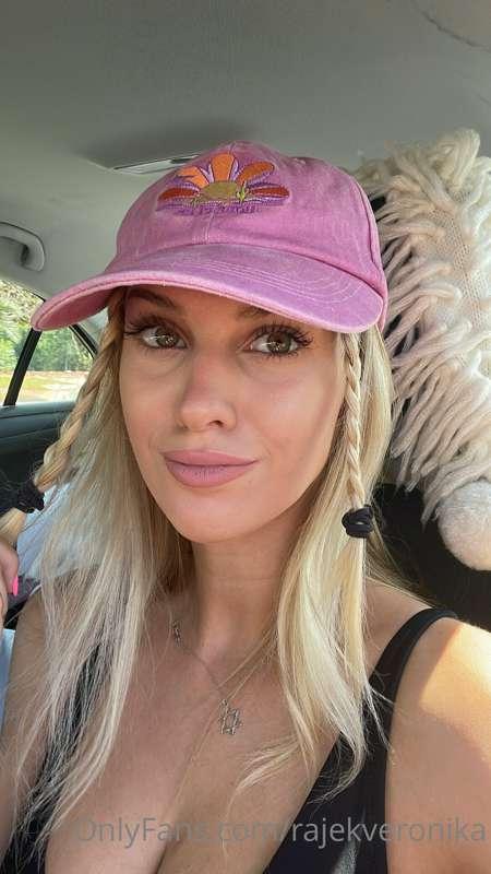 Hope you have wonderful weekend full of love 💗☀️