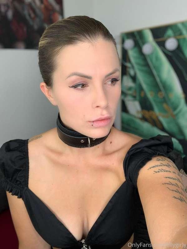 Halsband, würdest du mich benutzen ? 😈👀