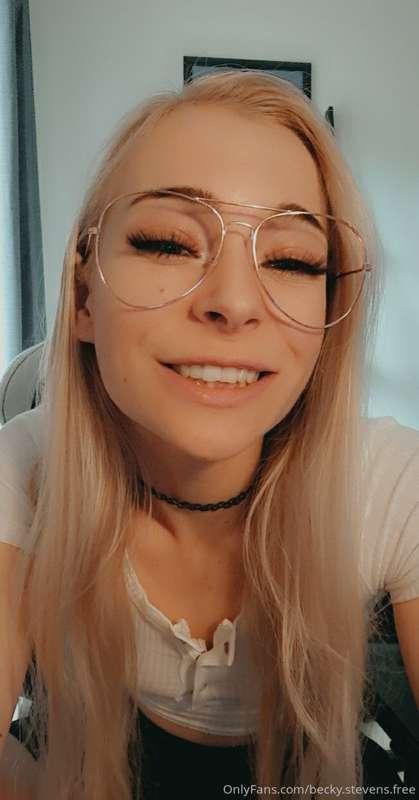becky.savage.free image #2