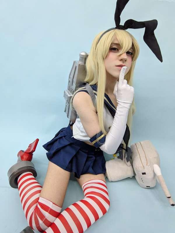 Shimakaze cosplay selfies