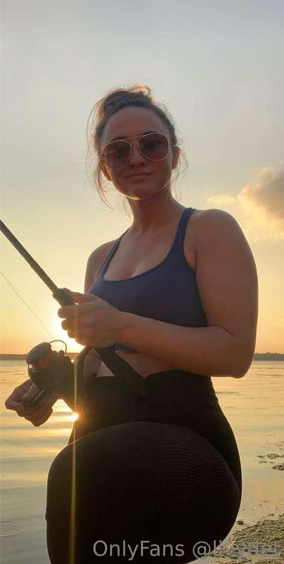 I never posted these, but who likes fishing 😝