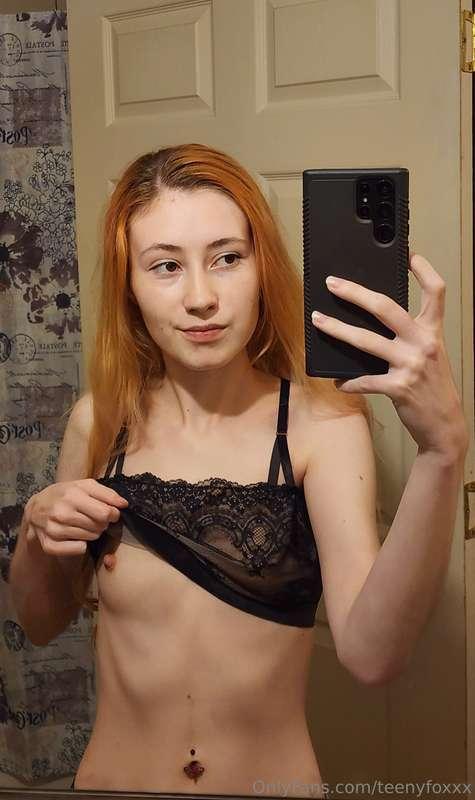 teenyfoxxx image #3