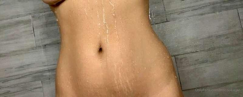 Shower Sundays 💦💋