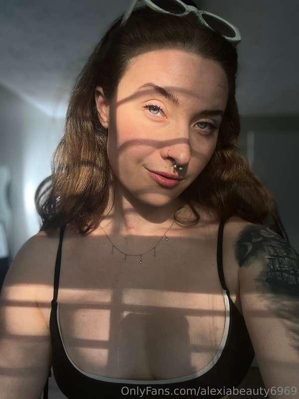 Get lost in my baby blues