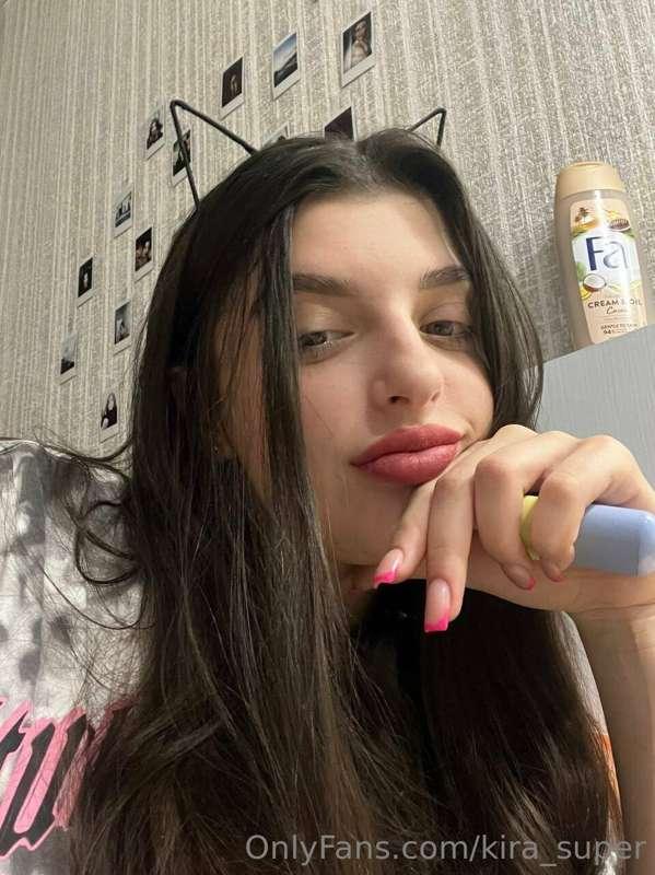 Do you love cute selfie ?😍