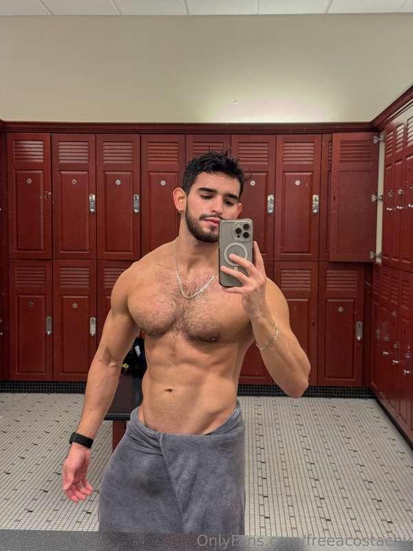 Tip if you want to see more of me🍆😈