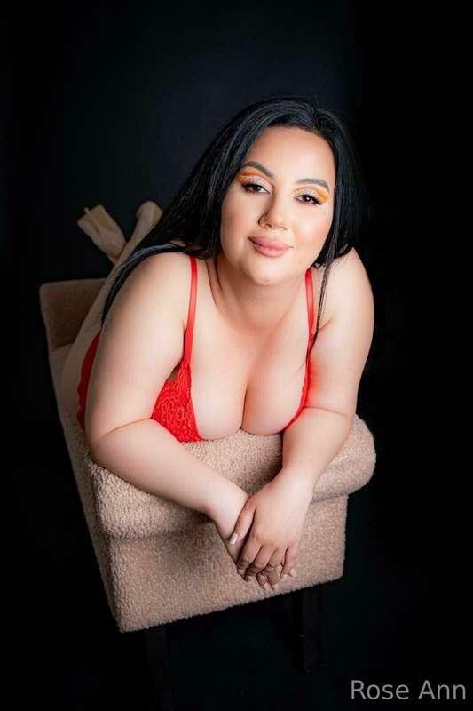 I would love to keep you happy ❤️