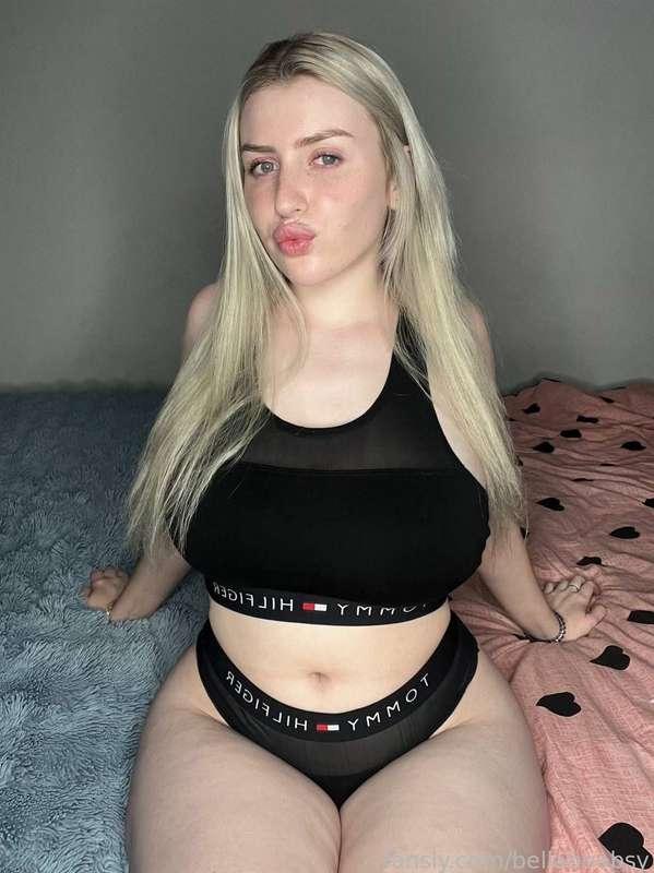 bellaboobsy image #2