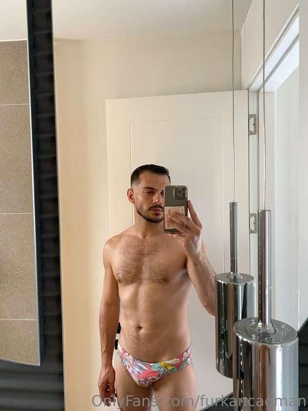 It’s my birthday 🥂🎂🎁🎊