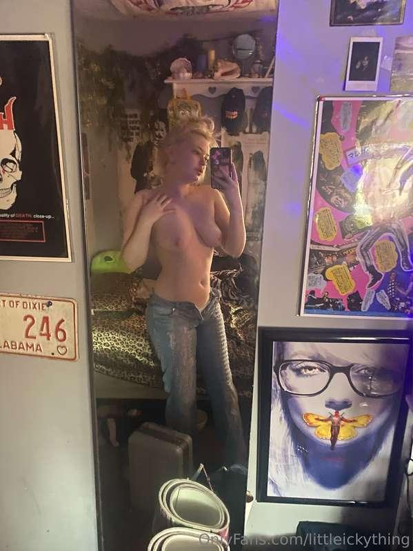 for my birthday if i get tipped well ill post tons of pussy ..