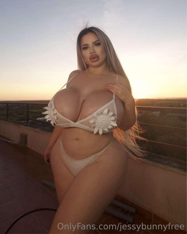 I love summer! Can’t wait for it! Wanna see more? Check out ..