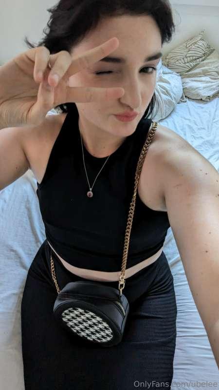 I'm cute, even more when I'm not wearing my skirt💋