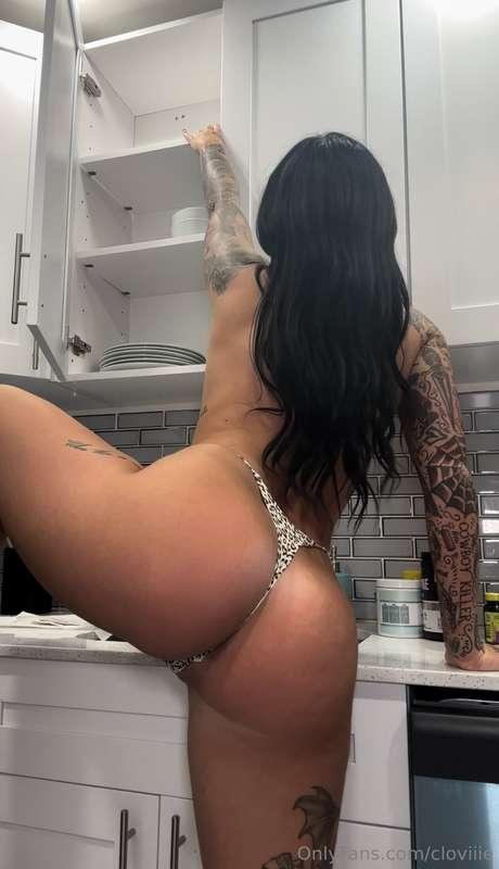 UGH! Will you help me reach the top daddy? 🥹