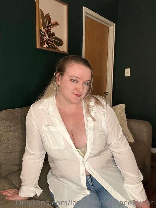 Wanna see me take it all off? 😘