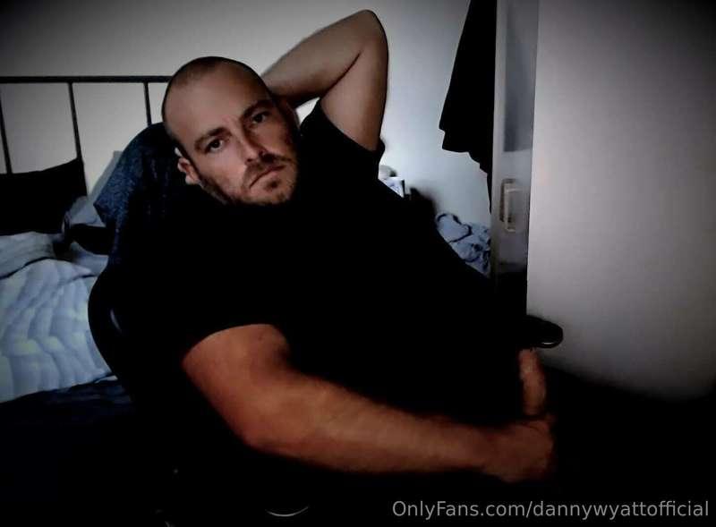 dannywyattofficial image #4