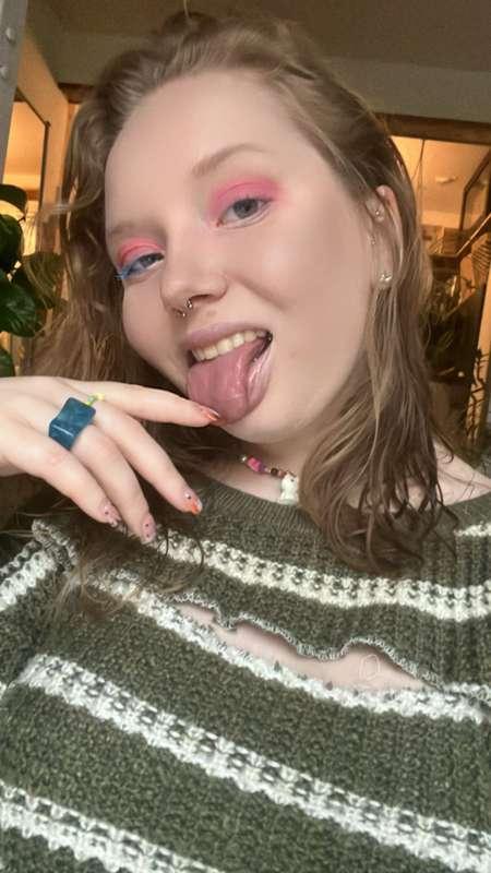 redheadalana image #1