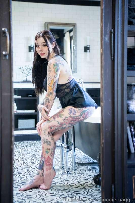 my suicide girls set is ***here!!!***  running this bath for..
