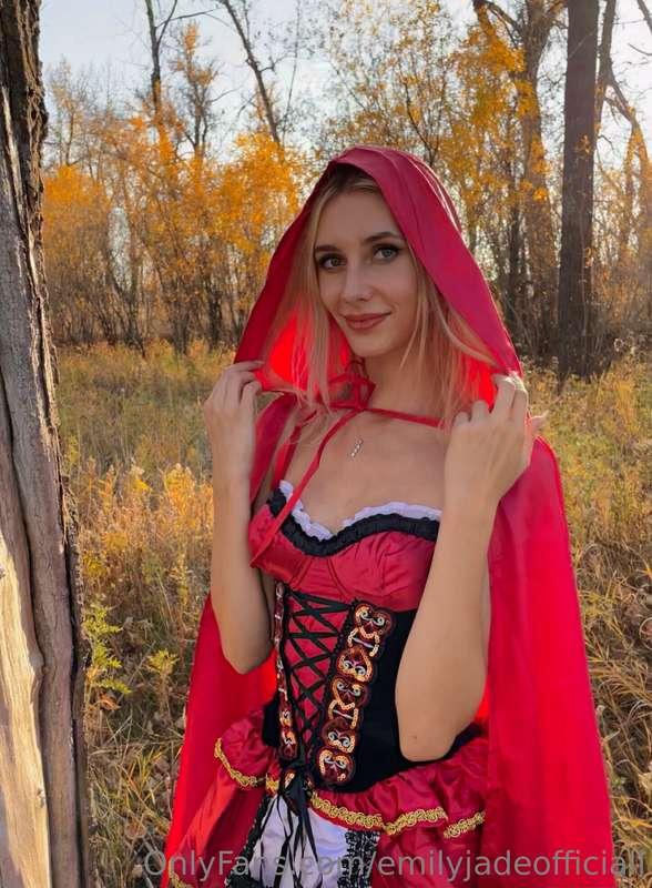 Would you let me ride you? 😈 Tip this post $5 or DM me to se..