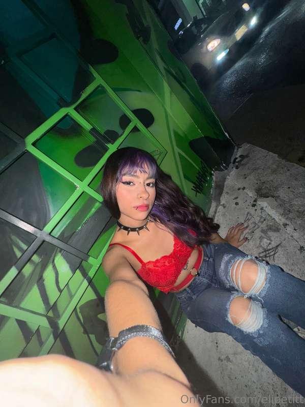 Bby i miss u, come to my DM 😋 i have something for you 💜