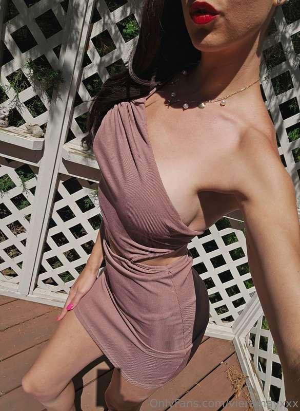 Swipe to see a little more!! 🍈🍈