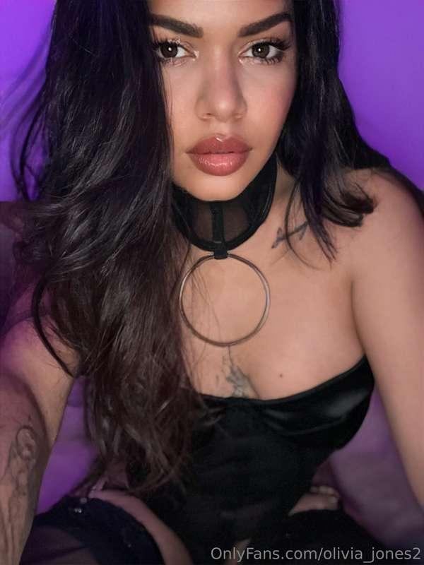 Are you ready for a hot roleplay session?! Will you let me t..