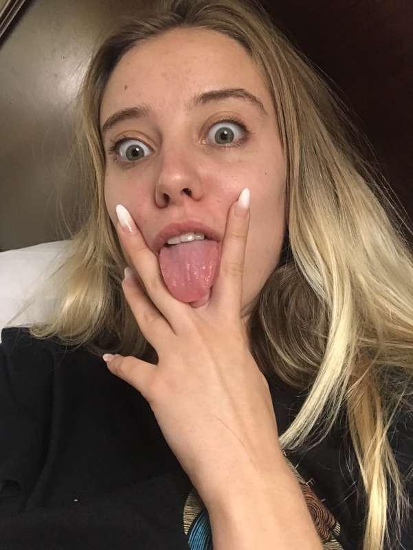What do you want this mouth to do? 👅