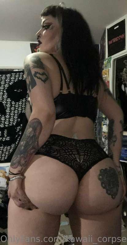 I’ll be posting a full length video this weekend 🖤