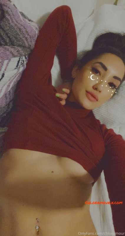 Let’s just sleep in, cuddle and have breakfast in bed. 🥰