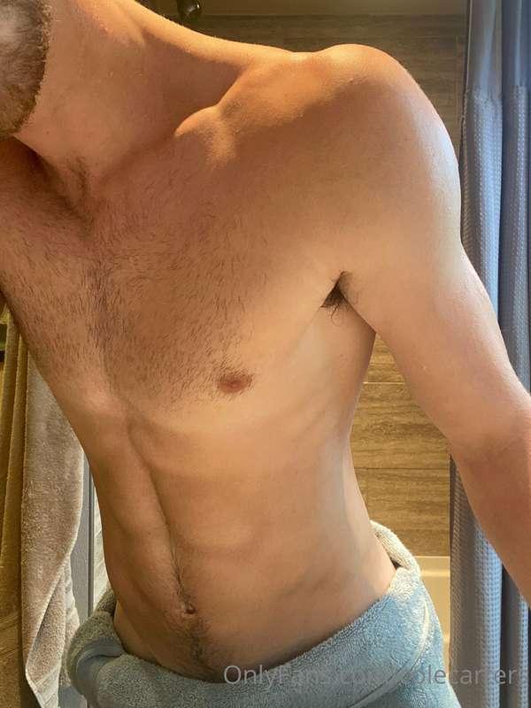 I mean if it’s gonna come off… I need someone’s teeth 🤪😅