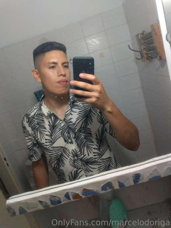 22-year-old Latino, very hot, waiting for you🤭😍🔥
