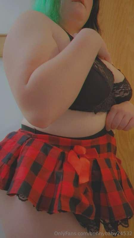 Thick thighs thick tummy thick ass 🤤🤤 what more could you wa..