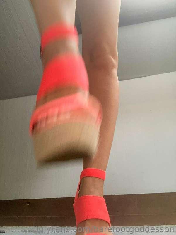 High heel love!  Summer is my favorite time of the year. I h..