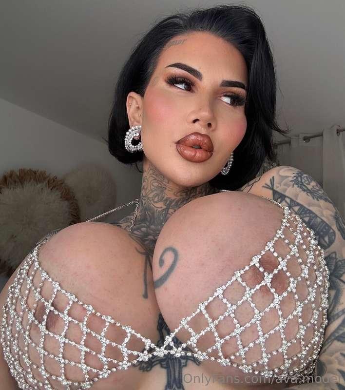 You like my Big Boobs ?! 🍒#Trans #BigBoobs