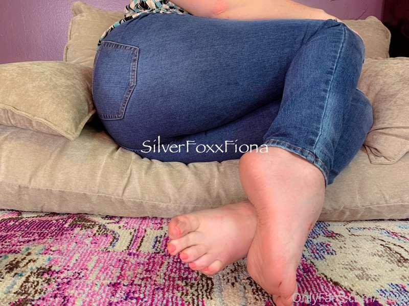 Celebrate Humpday with me on my Premium OFans! It's still ju..