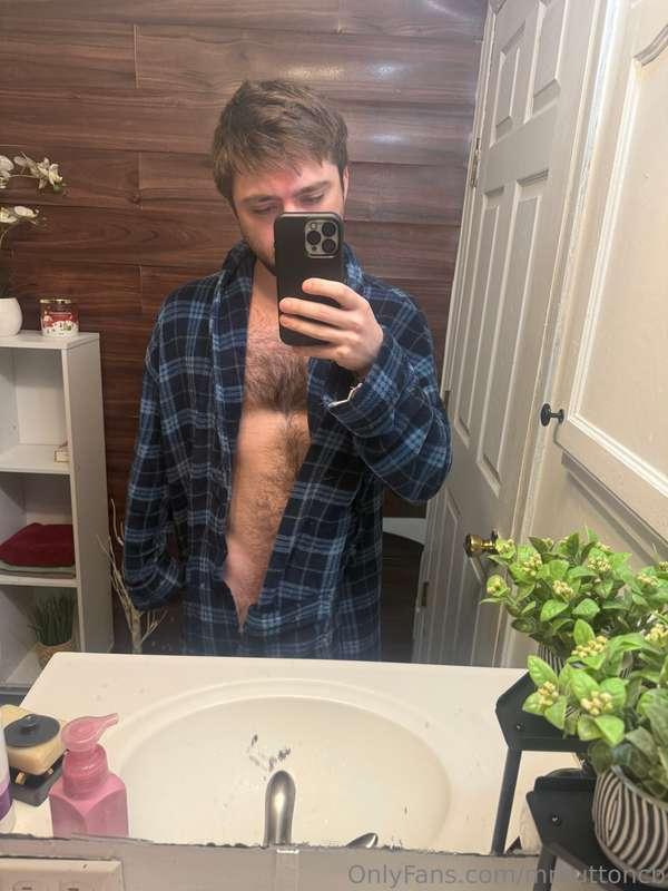 mrbuttoncb image #0