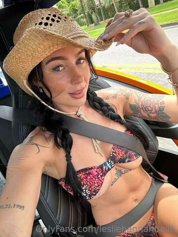 imagine you see me riding around town like this 👀🙊