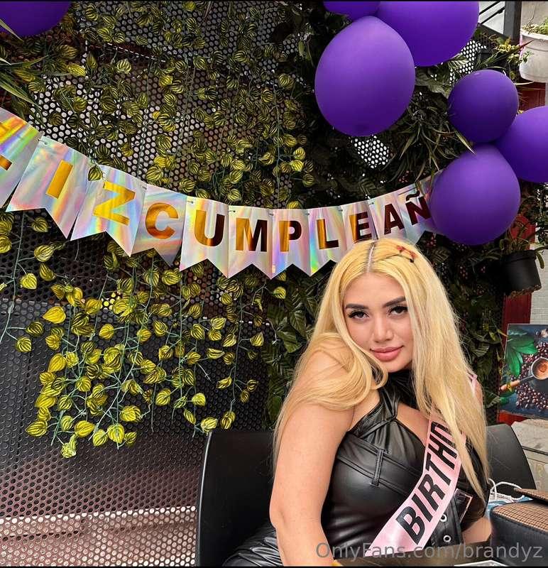 It my birthday 🎂 🎉🎊