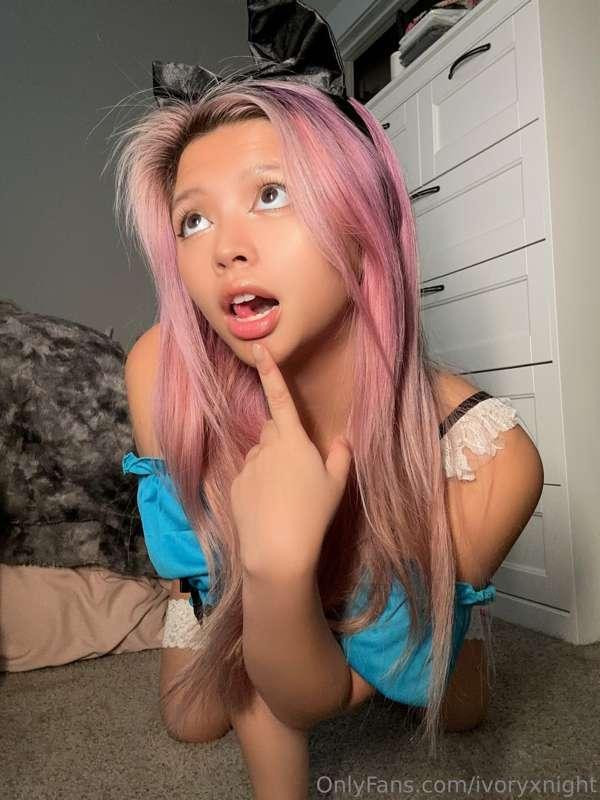 Caption this for halloween!  Best one gets a free nude 😉